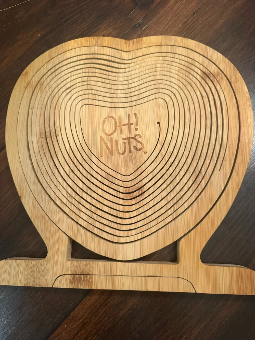 Oh! Nuts Heart-Shaped Collapsible Bamboo Fruit Basket & Trivet | Folding Wooden
